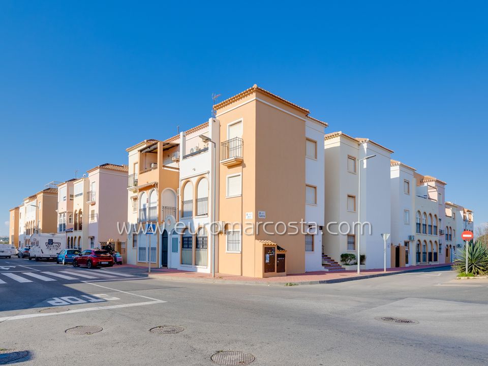 Bungalow i Torrevieja, Alicante - foto 1